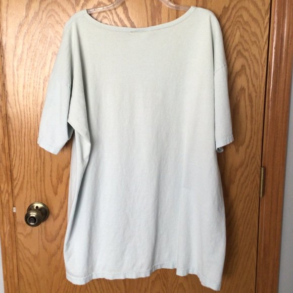 World's Greatest Mom - sleep shirt / swim cover-up - Picture 3 of 8